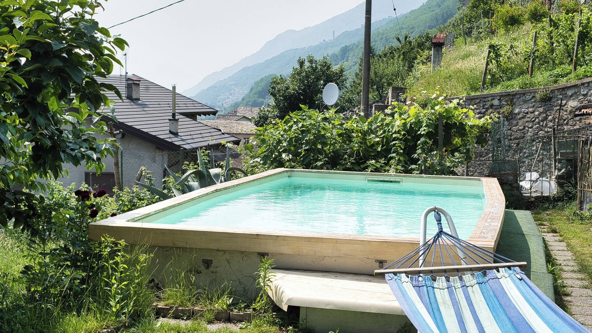 Traona Apartment | Il giardino Segreto - Three Bedroom Apartment, Sleeps 8