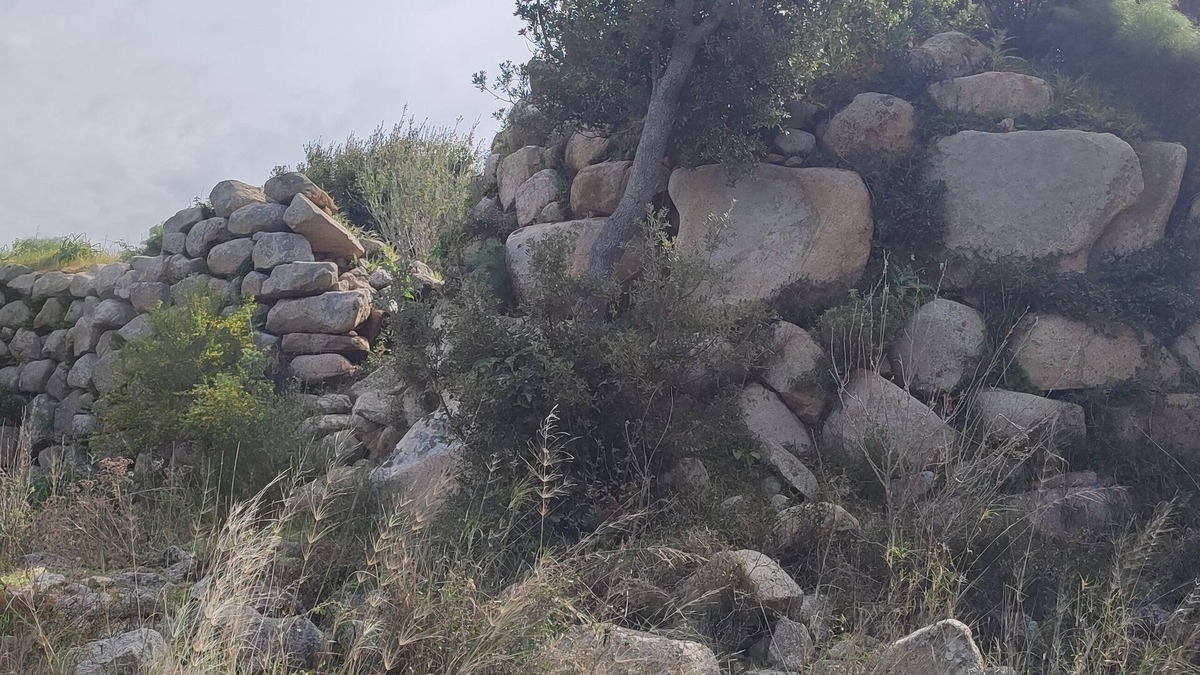 Arbus House | Il nuraghe