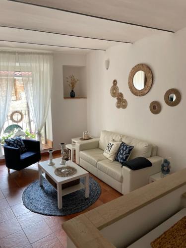 Casoli House | Il Tempio Del Gufo