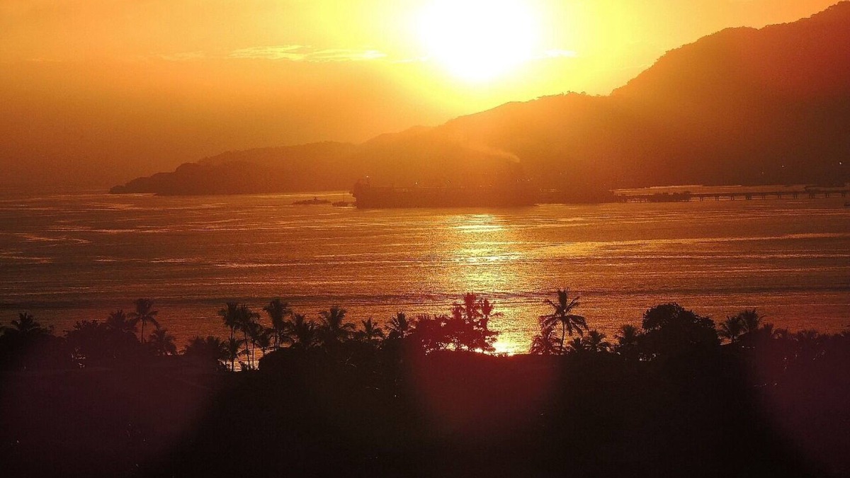 Itaquanduba House | Ilhabela house with sea view