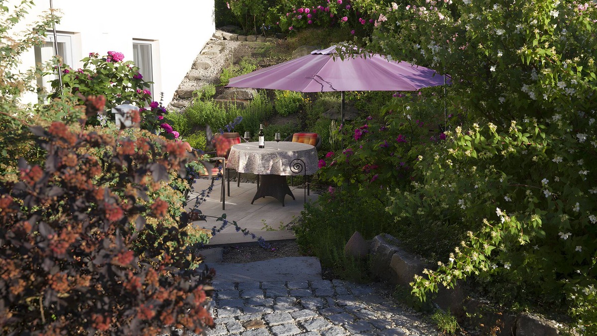 Wiesenbronn Apartment | "im Schiller" - Holiday Apartment in the Vineyards