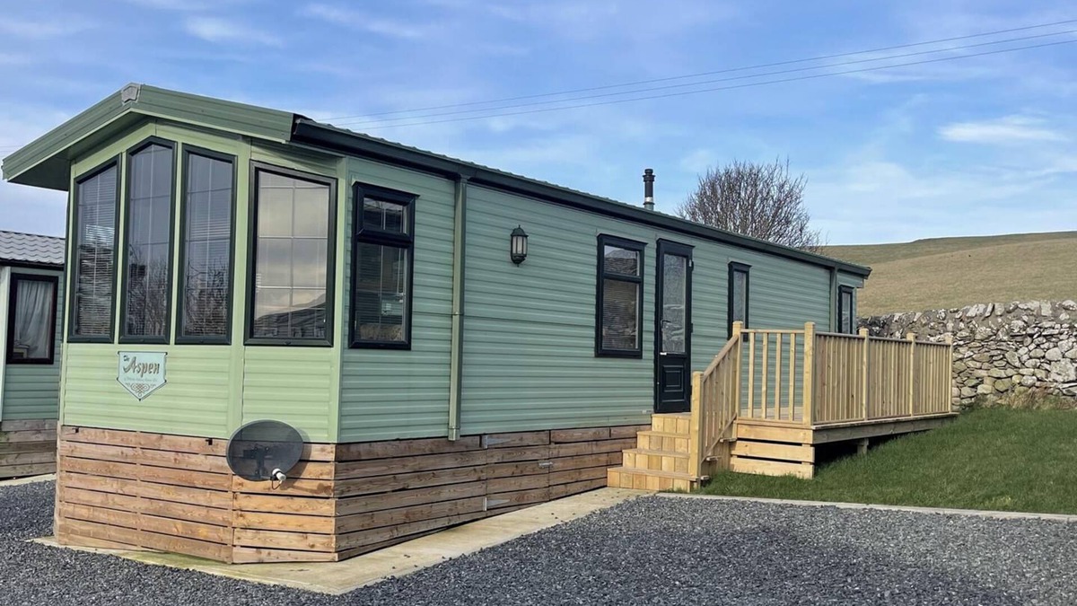 Monreith Cabin | Immaculate 2-Bed Static Caravan at Monrieth