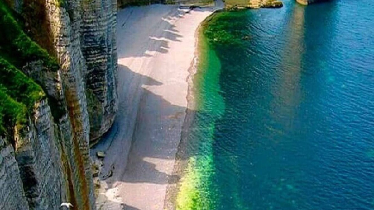 Glin House | Immaculate 5-bed House in Glin, Limerick