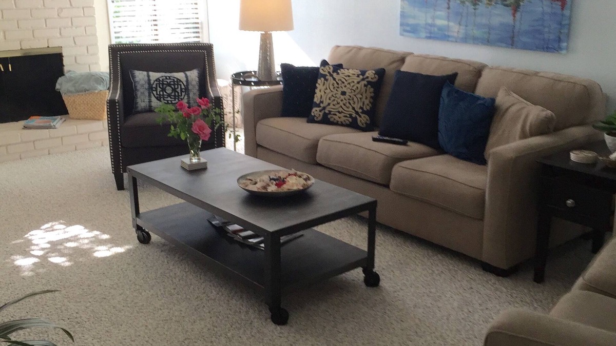 Corvallis House | Immaculate great location townhome