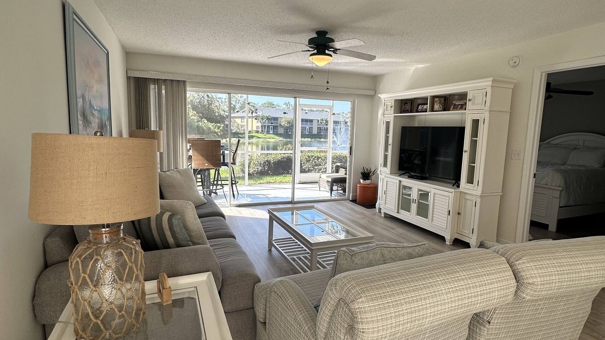 Imperial Golf Estates Condo | Immaculate North Naples Condo