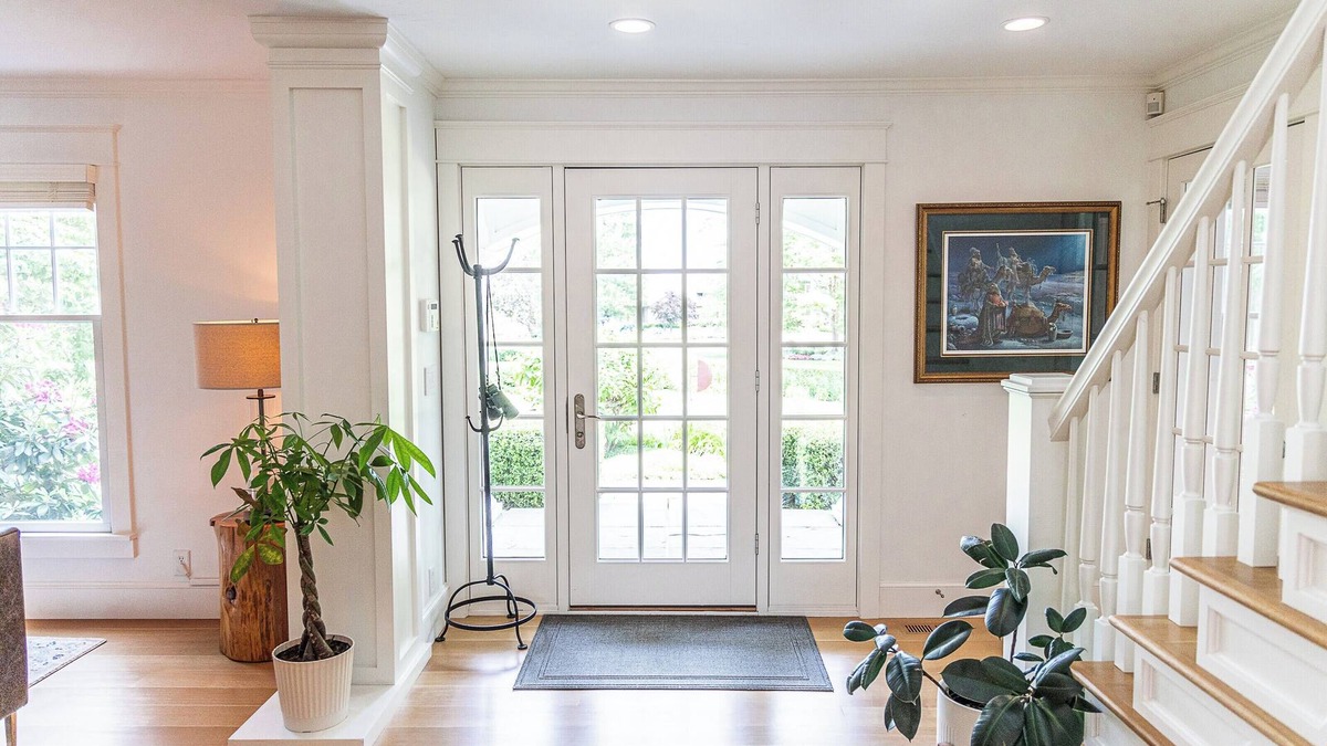Macatawa House | Impeccable Family Friendly Holland MI Estate