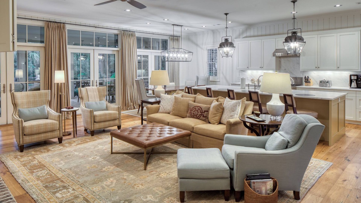 Olde Town House | Impeccably Designed Home in Wilson Cottages