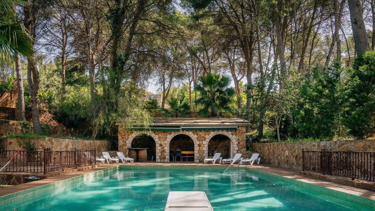 Sagunto Villa | Impressive chalet in a quiet rural area near to the beach