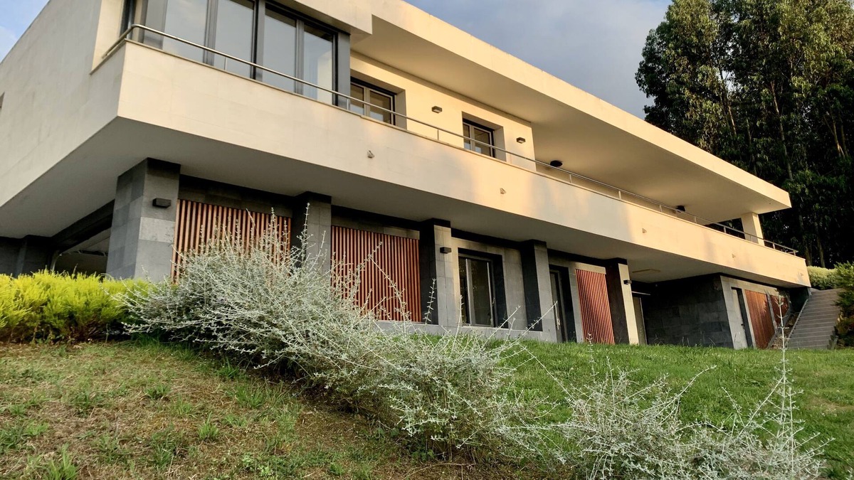 Distrito Rural Este Villa | Impressive Villa with views