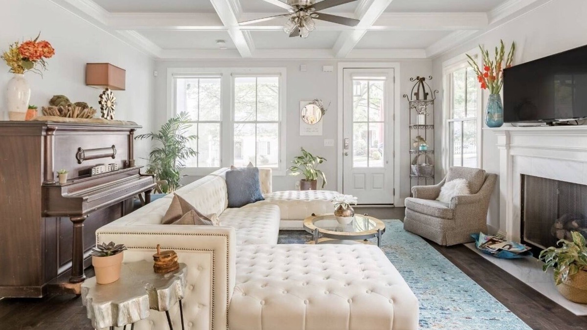Eastwood House | Impressively Decorated Nest Less Than Two Miles to Downtown