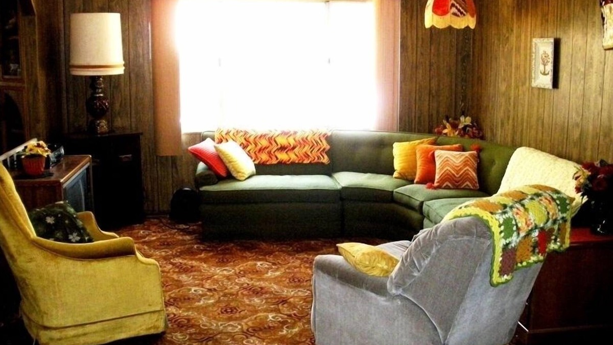 Carson City House | IN CARSON CITY! Conveniently central to Reno, Lake Tahoe, Truckee,Virginia City