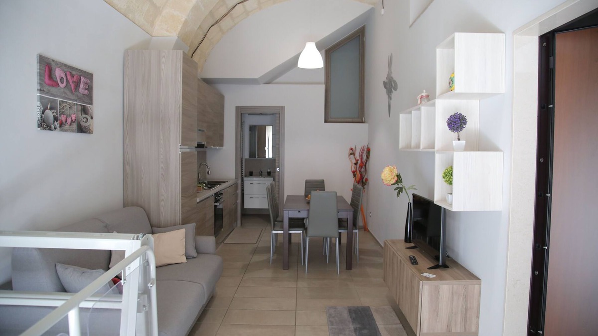 Altamura House | In the center of Altamura, comfortable accommodation in every respect.