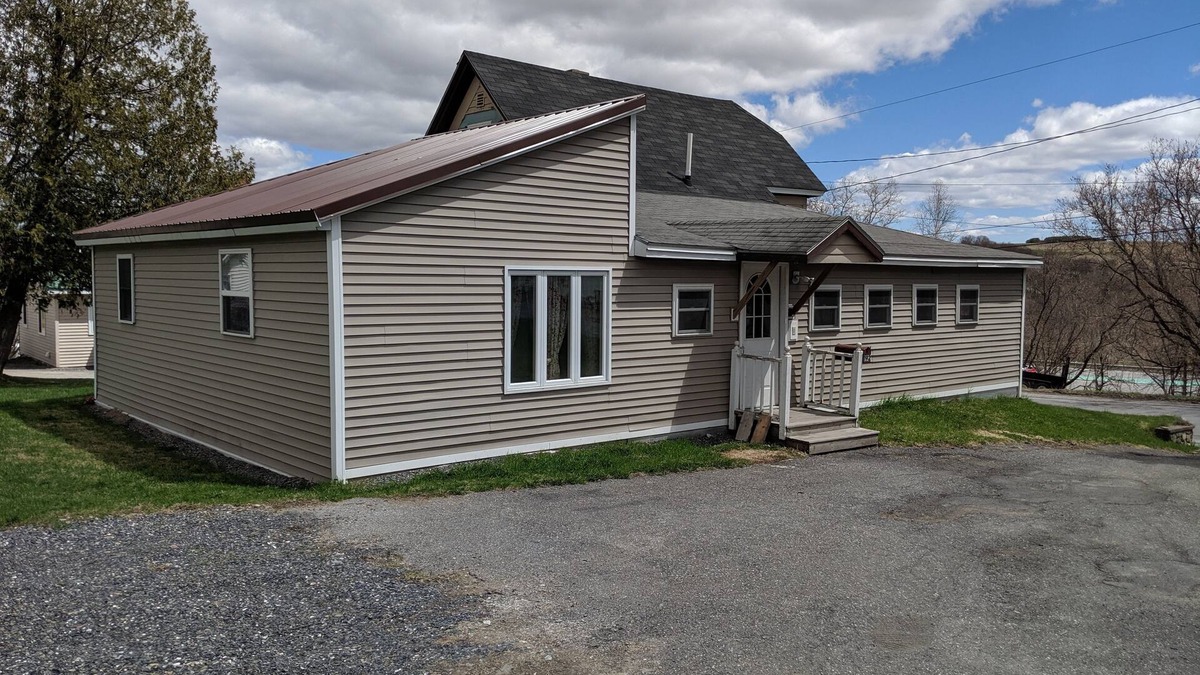 Caribou House | In the heart of Caribou & northern Aroostook County! Medical travelers welcome!