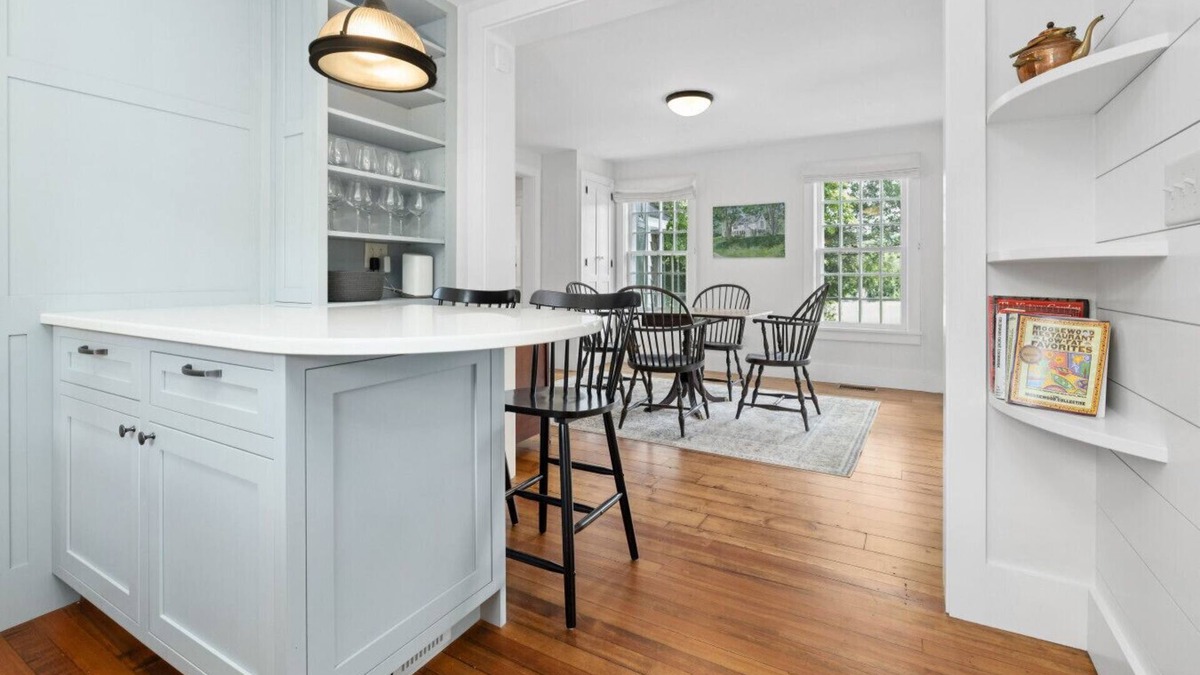 Dorset House | In the Heart of Dorset Village