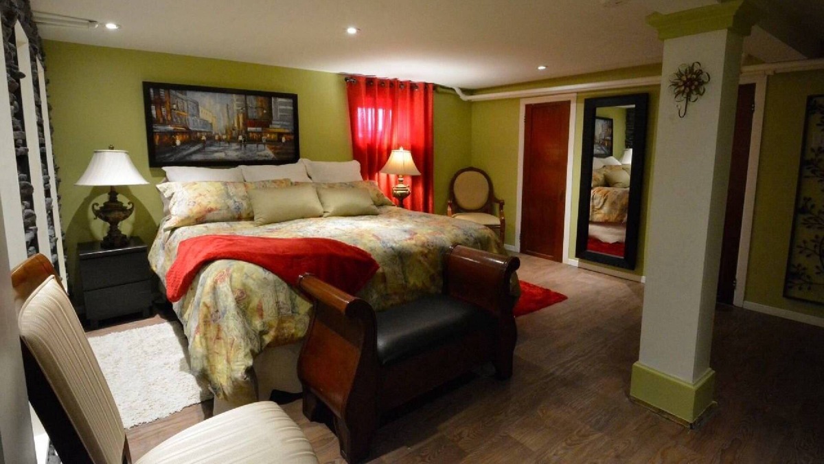 Matane House | In the heart of Matane, the Bruine Océane Inn is a little gem ready to welcome y