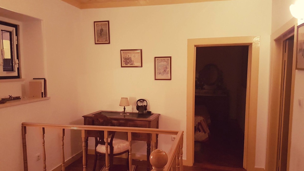 Penela House | In the heart of the medieval town next to Penela Castle.