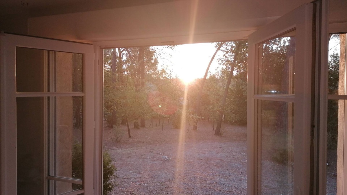 Saint-Antonin-du-Var Apartment | In the rising sun