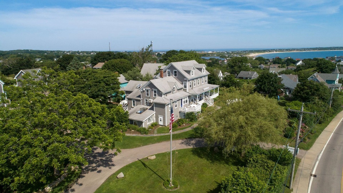 Block Island Apartment | In town apartment! A block and a half from ferry! 356 High Street.
