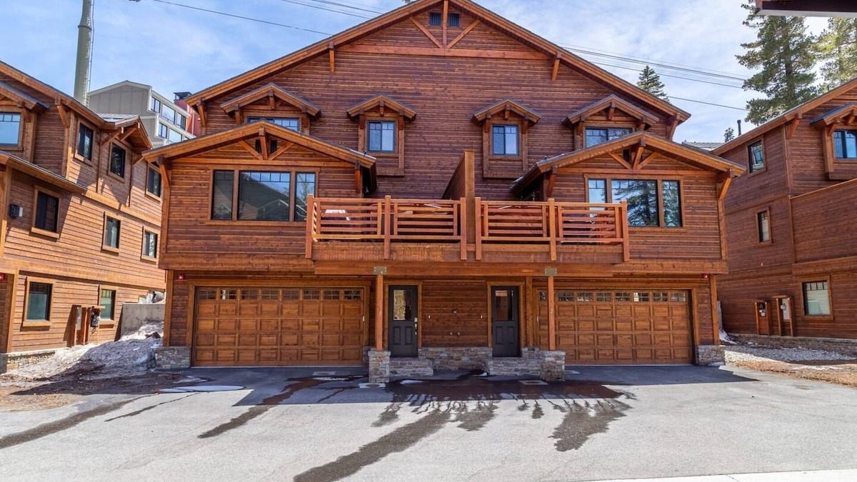 Mammoth Lakes House | "Inbounds" at Canyon Lodge- Huge Slopeside Home with Private Hot Tubs & Garages