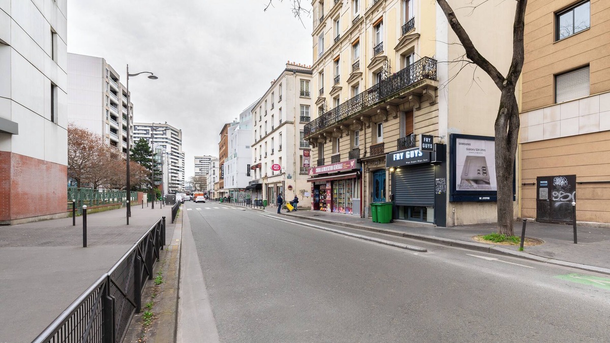 Curial Cambrai Apartment | include La Villette in the title