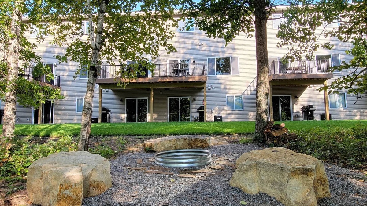 Lake Shore House | Includes Boat Slip on Gull Lake next to Zorbaz and Resort Pools and Amenities