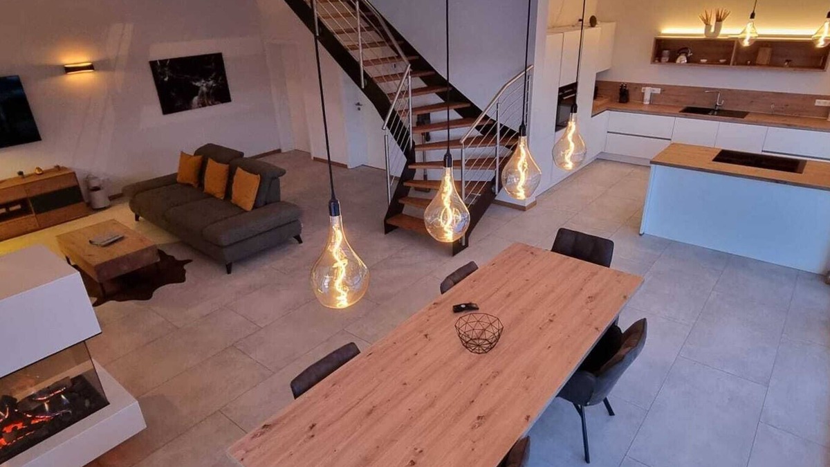 Ortsmitte House | Incomparable vacation home with distant views