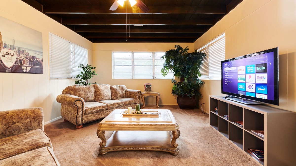 Seybold House | ★Incredible Location/North Bay Vlg❤️Homey Feelings