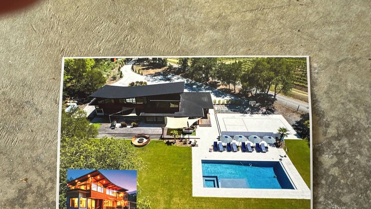 Geyserville House | Incredible New Estate- a magical escape for your luxe getaway.