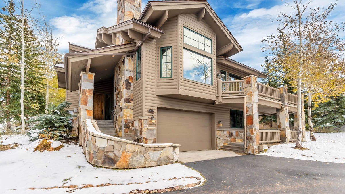 Deer Valley House | Incredible Private Home with Easy Access to all Park City has to Offer! by RedAwning