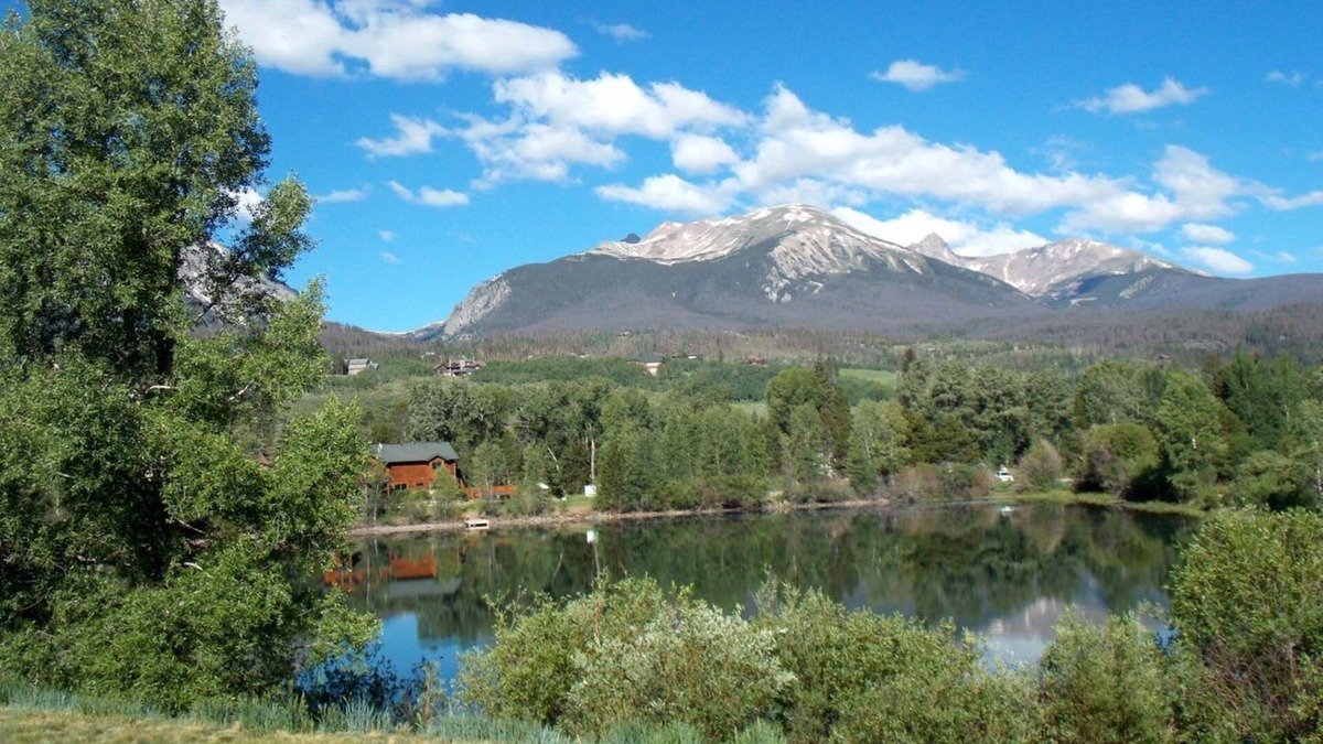 Willow Grove House | Incredible Views And Four Bedrooms