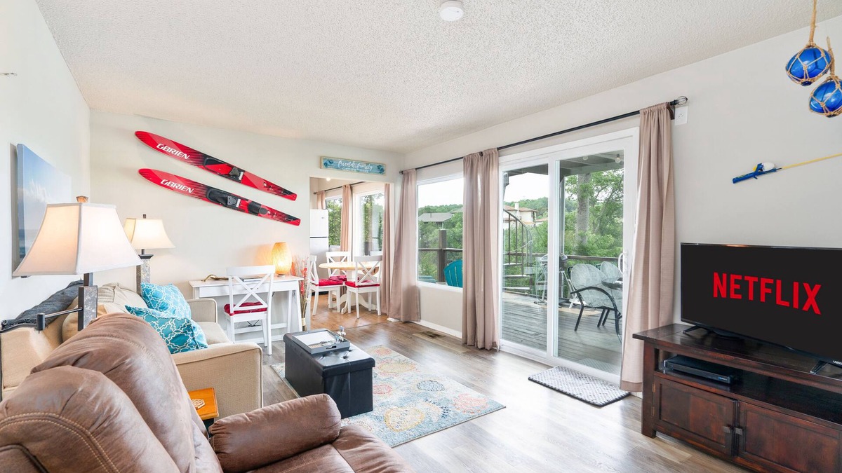 Point Venture House | Incredible waterfront! Relaxing!- Swim & Fish, Pool Access