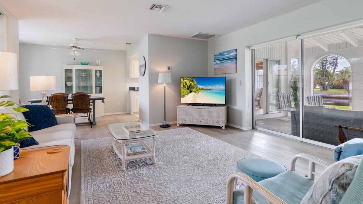 Charlotte Harbor House | 🥇 Incredible waterfront 2bd home (CH928)
