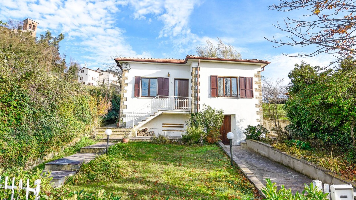Perticara House | Independent and well equipped cottage, surrounded by large garden, free WIFI