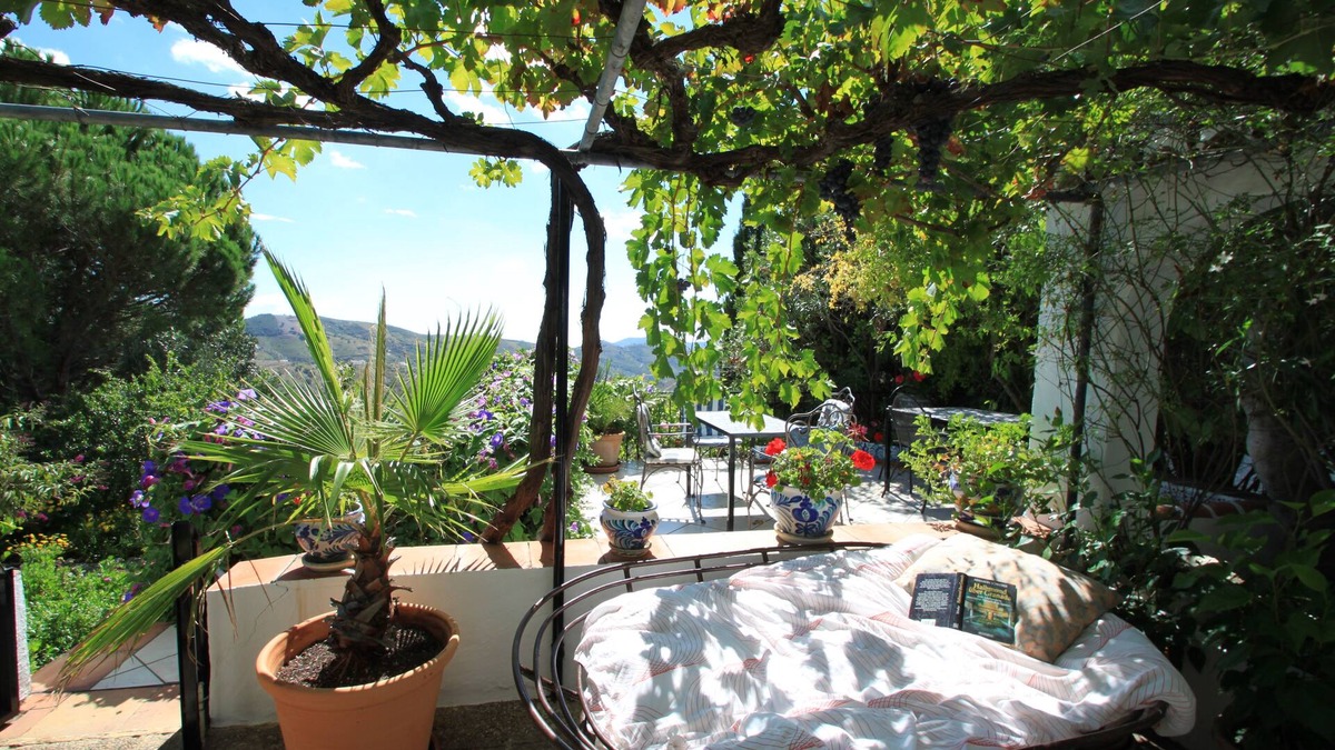 Salares House | Independent, cared-for finca between the Andalusan mountains; enjoy the silence