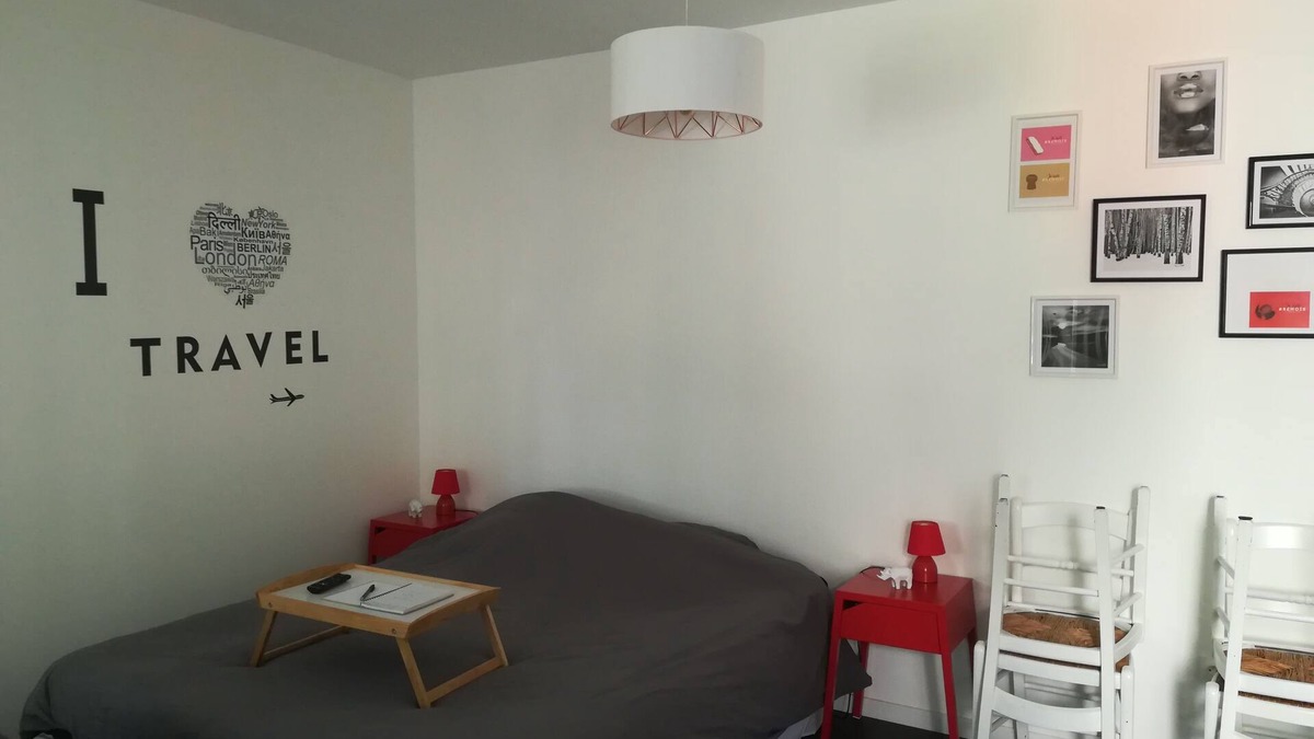 Betheny Apartment | Independent studio with garden, near cathedral of Reims