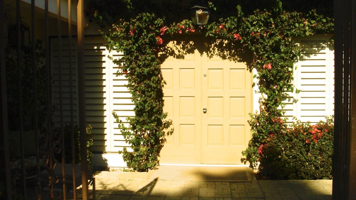 Casa Dorado Condo | Indian Wells Condo in Exclusive Casa Dorado