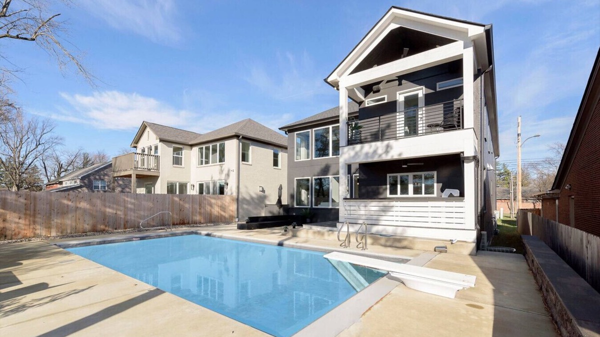 Indianapolis House | Indianapolis Pool Home