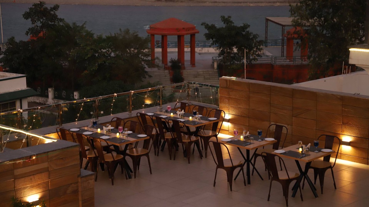 Rishikesh Hotel | Indira Nikunj Rubystone Exotic