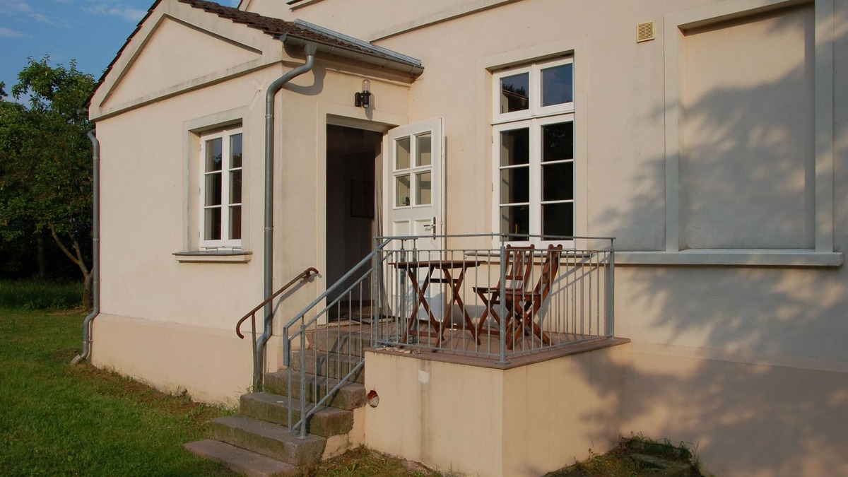 Kalkhorst Apartment | Individually and comfortably furnished apartment in the old rectory