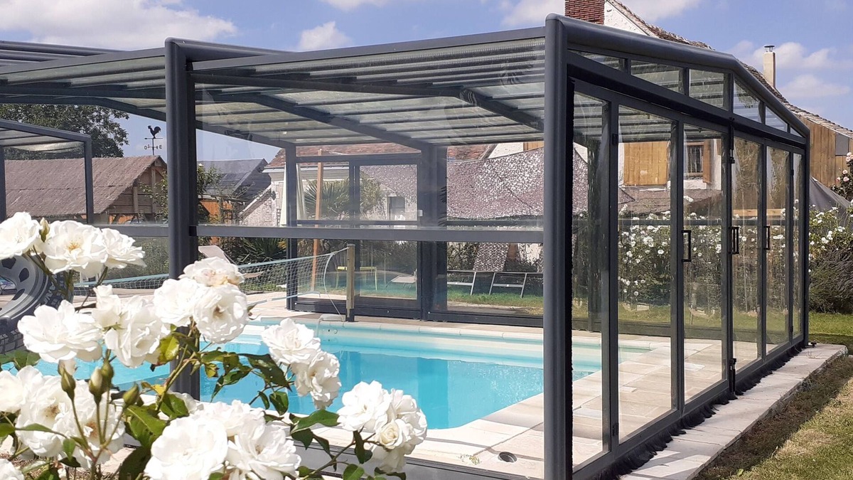 Les Hermites House | Indoor/heated pool, Nordic spa