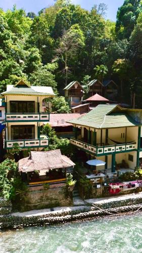 Bukit Lawang Hotel | Indra Valley Inn Bukit Lawang