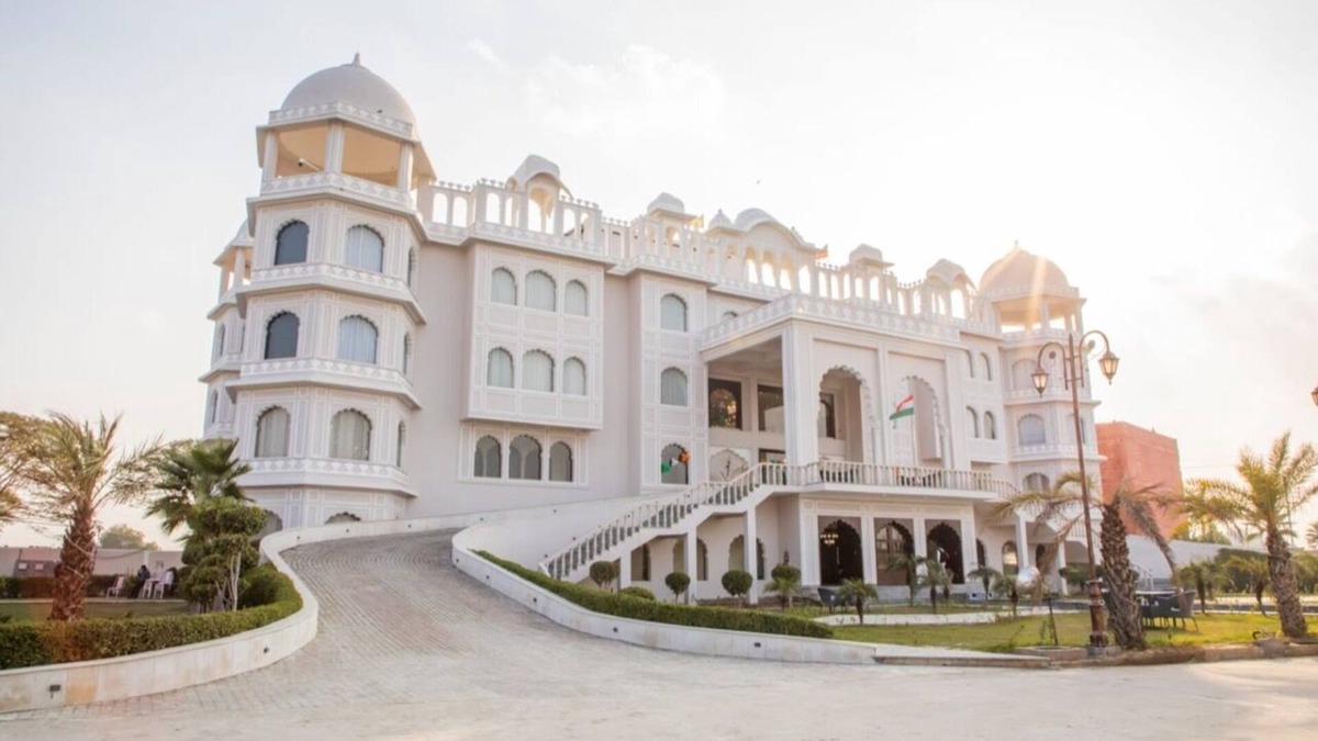 Morena Hotel | Indralok Palace Hotel and Resort