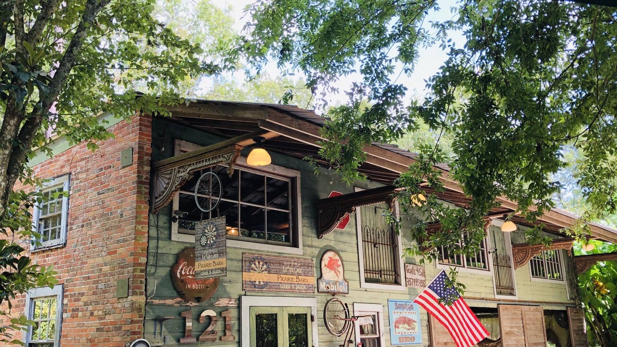 Eunice House | Industrial Loft @ Cypress Grove