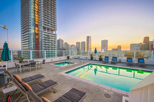 Historic Core Apartment | Industrial Style 2BR Condo Downtown LA With Rooftop!