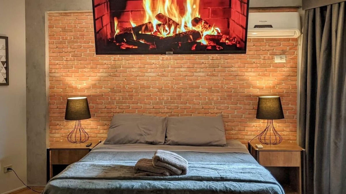 Bom Retiro Apartment | Industrial Style Studio close to the amusing Pope's Park