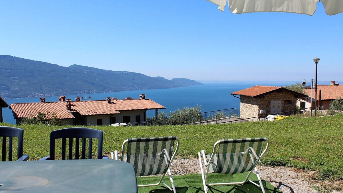 Oldesio Apartment | Infinity: big apartment with lake view