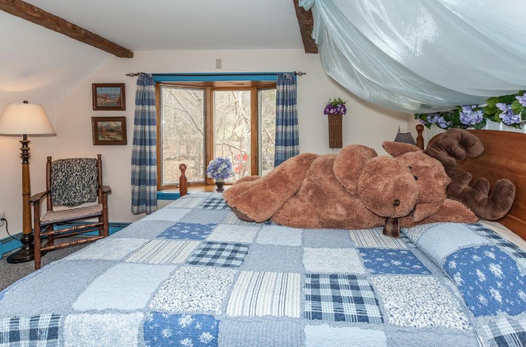 Fletcher Hotel | Inn at Buck Hollow Farm