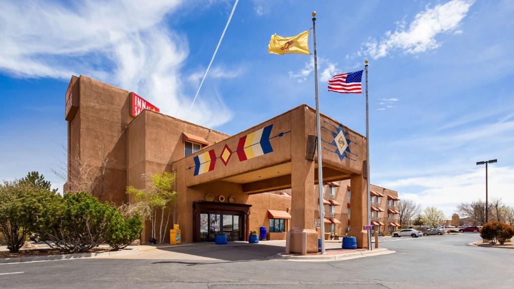 Santa Fe Hotel | Inn at Santa Fe, SureStay Collection by Best Western
