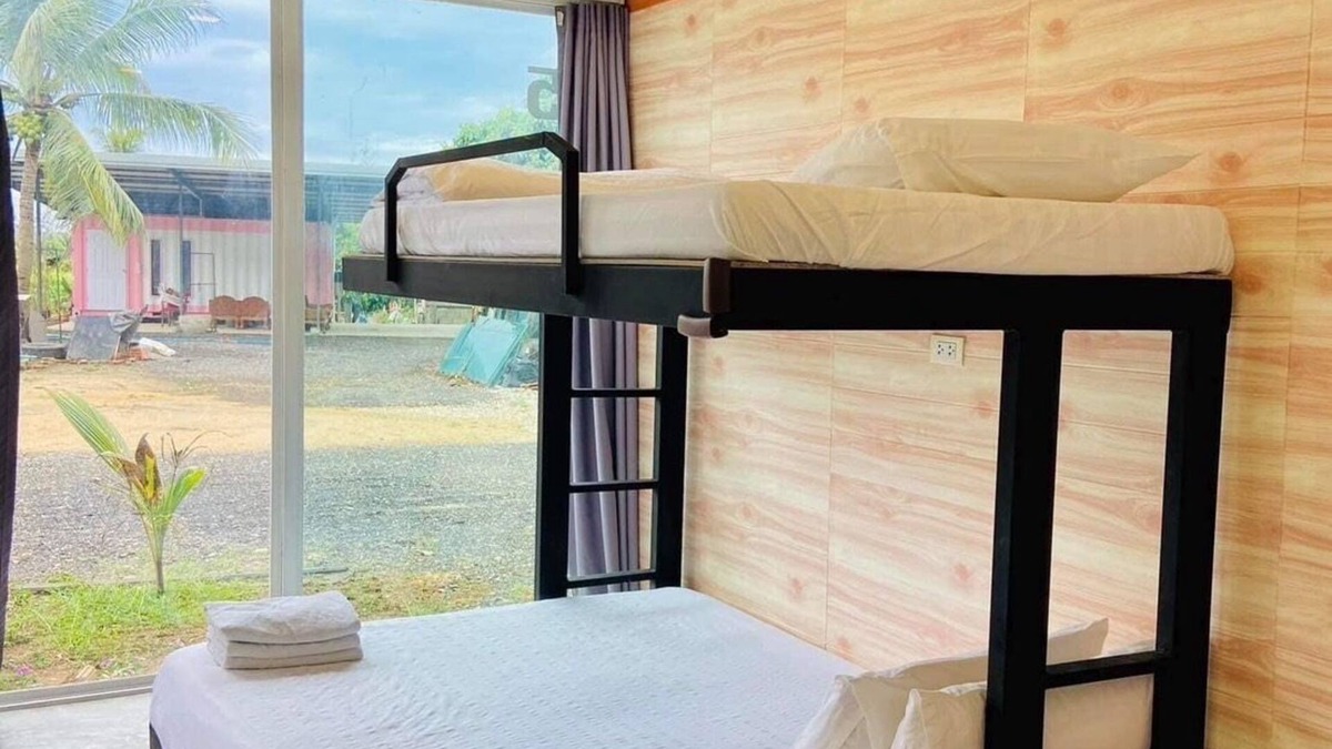 San Sai Hotel | innbox Chiangmai Hotel