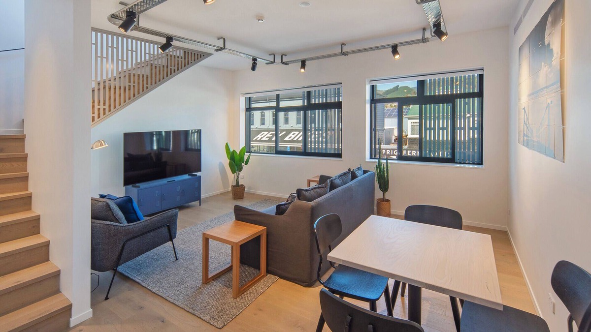 Nelson City Centre Apartment | Inner City Apartments - 3 - Beautiful apartment with Rooftop Terrace!